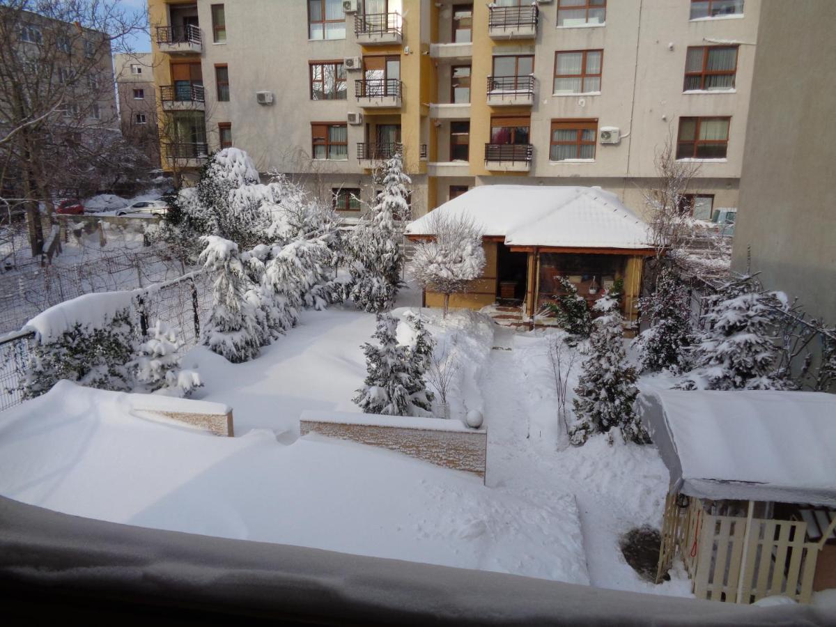 Casa Edwin Bed & Breakfast Констанца Екстериор снимка