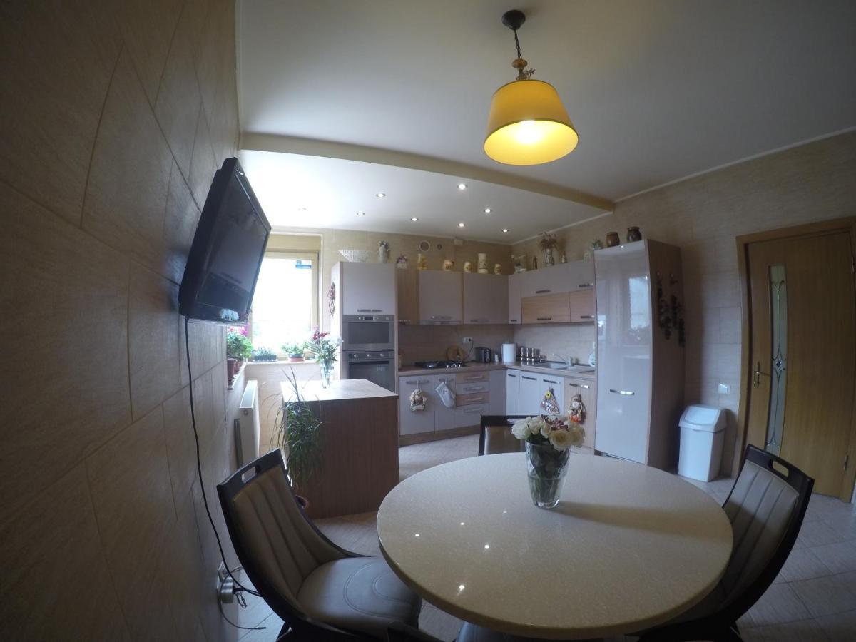Casa Edwin Bed & Breakfast Констанца Екстериор снимка