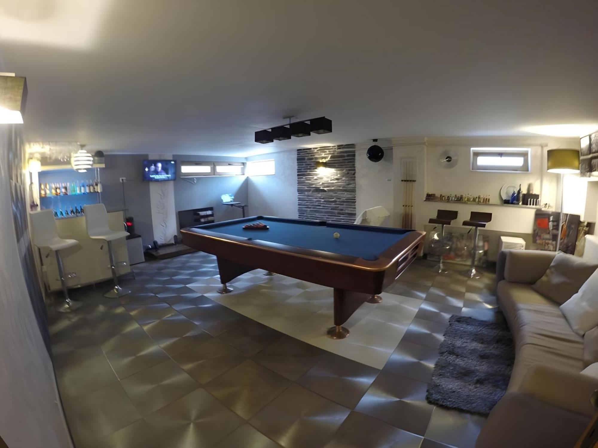 Casa Edwin Bed & Breakfast Констанца Екстериор снимка
